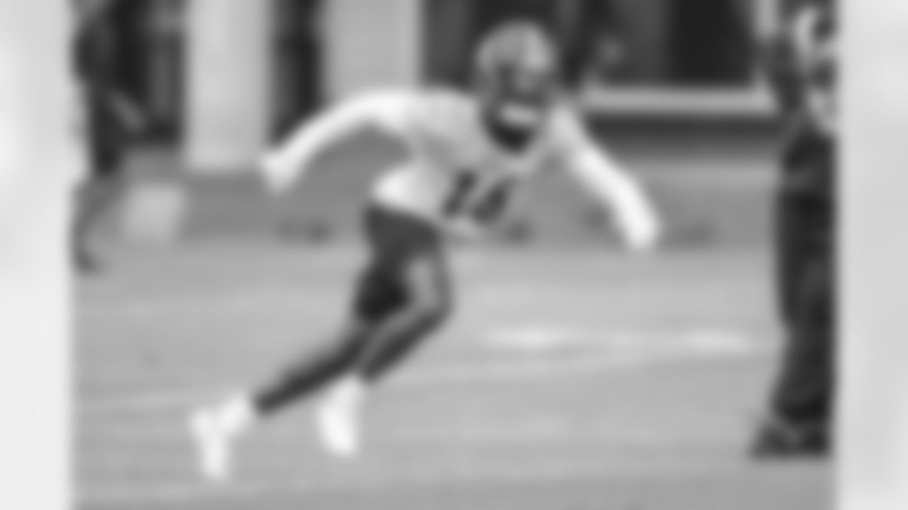 Pittsburgh Steelers cornerback Josh Jackson (16) during practice at the UPMC Rooney Sports Complex preparing for a Week 1 matchup against the Cincinnati Bengals on Thursday, Sept. 8, 2022 in Pittsburgh, PA. (Abigail Dean / Pittsburgh Steelers)