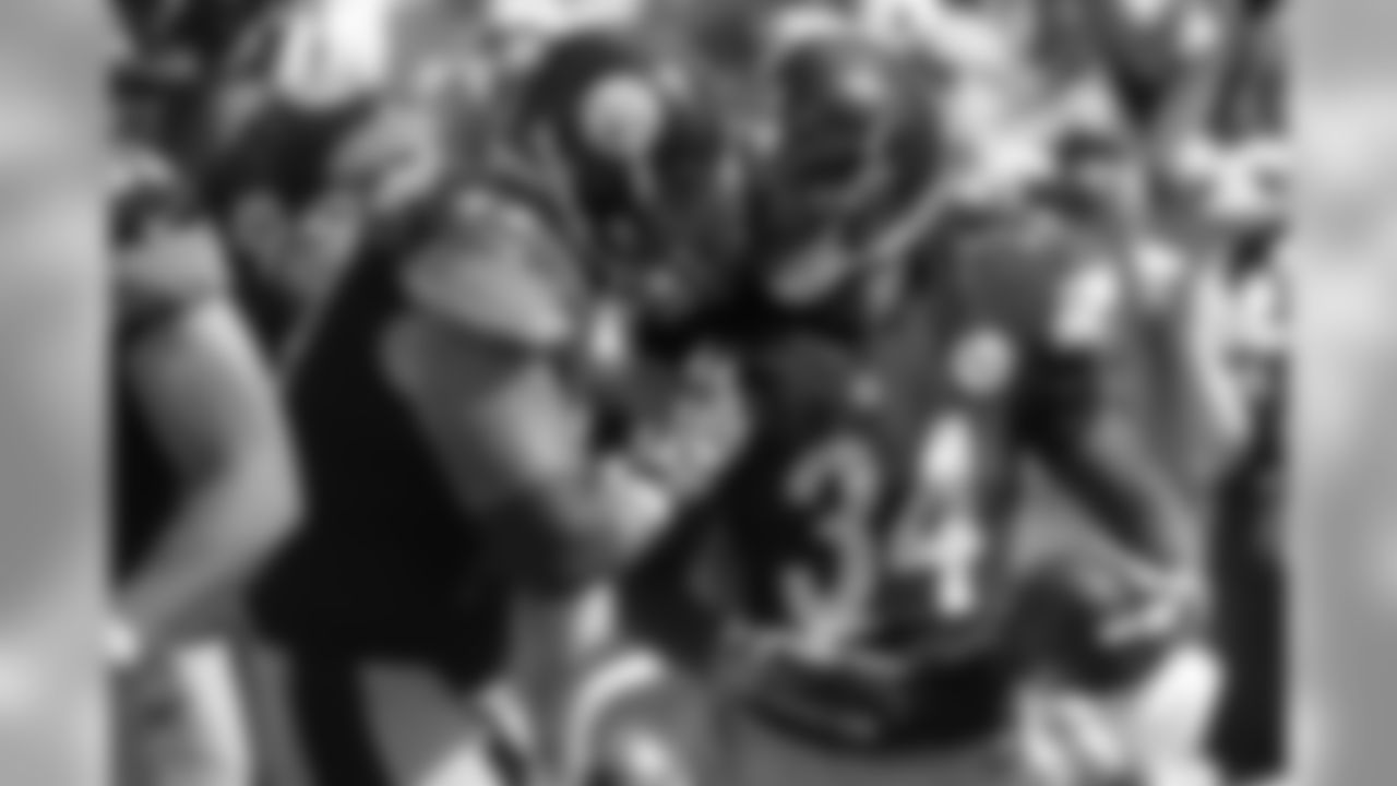 RB DeAngelo Williams' three touchdowns leads all Steelers in touchdowns scored.