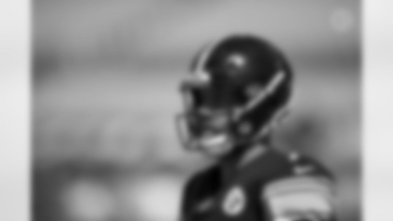 Pittsburgh Steelers quarterback Ben Roethlisberger (7) during a regular season game between the Pittsburgh Steelers and the Denver Broncos, Sunday, Sept. 20, 2020 in Pittsburgh, PA. The Steelers defeated the Broncos 26-21. (Karl Roser / Pittsburgh Steelers)