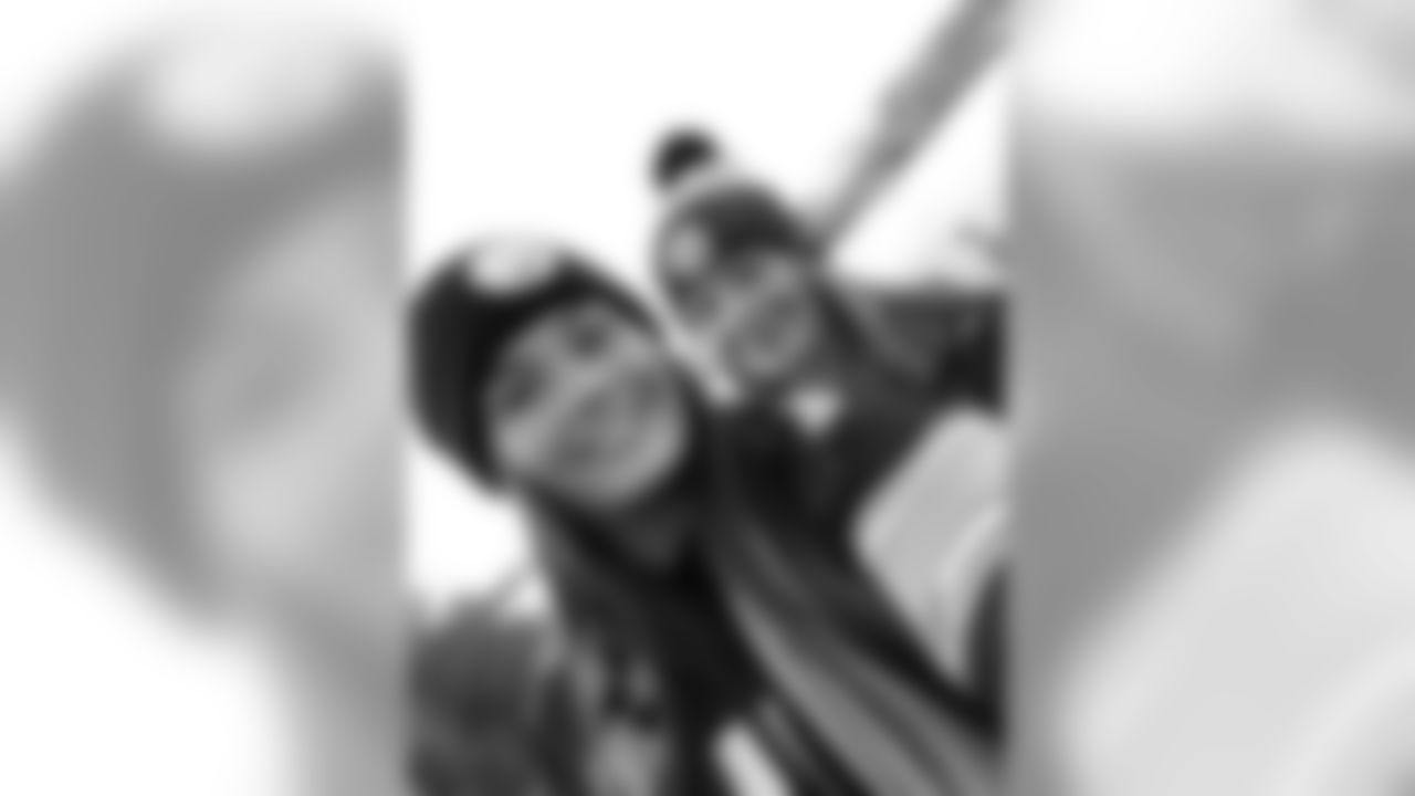 snuselfie_Christenson_Marissa_Nov72019151PM__82120680_DD95C89C4ACD44DB8DBC3C3AD32D3EDF