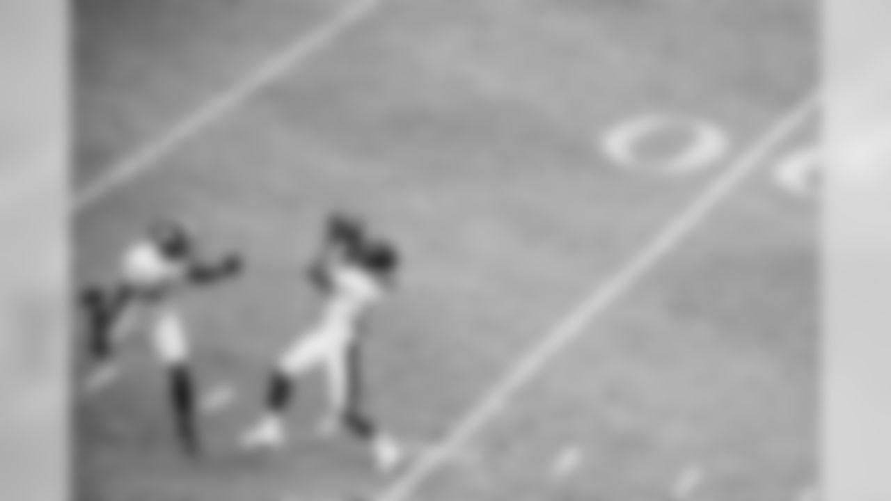 Terrell Edmunds and Artie Burns
