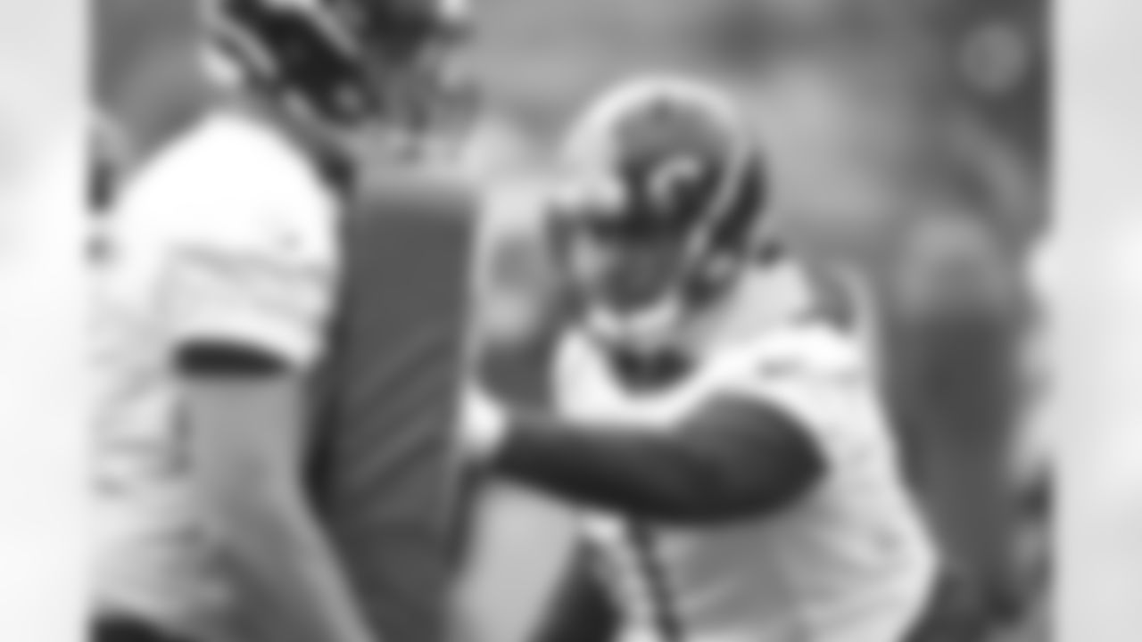 Pittsburgh Steelers guard Trai Turner (51) during practice at the UPMC Rooney Sports Complex preparing for a Week 2 matchup against the Las Vegas Raiders, Thursday, Sept. 16, 2021 in Pittsburgh, PA. (Caitlyn Epes / Pittsburgh Steelers)