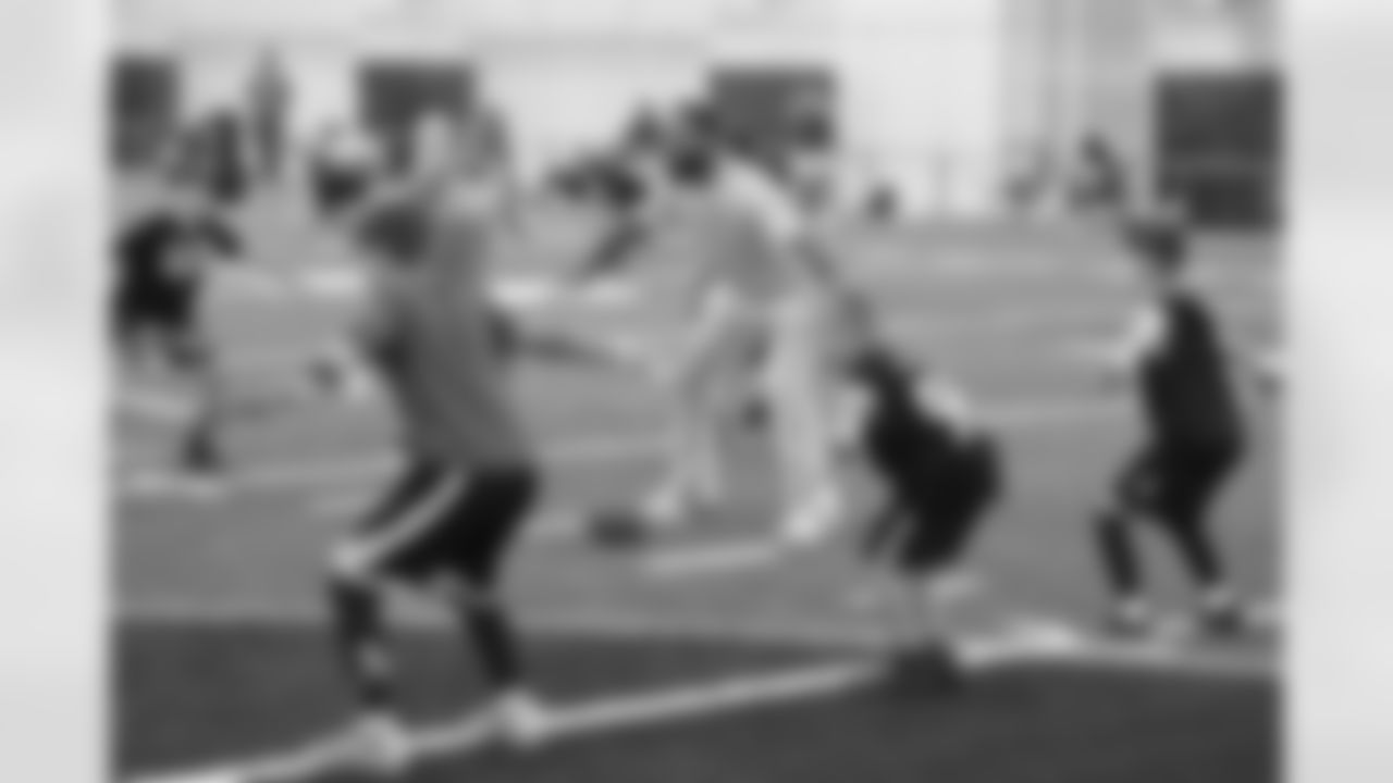 The Steelers host a 2023 Youth Football Camp at Highlands Sports Complex Friday, June 16, 2023 in Triadelphia, WV. (Karl Roser / Pittsburgh Steelers)
