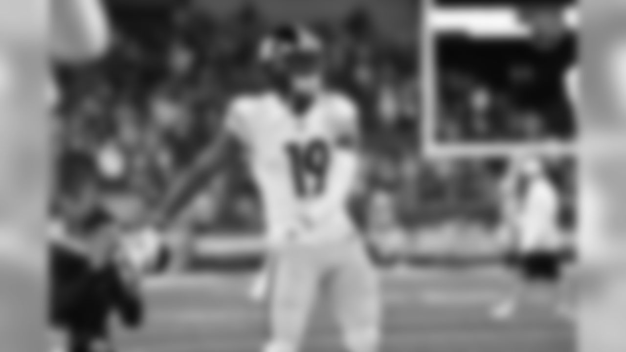 A 2019 regular season game between the Pittsburgh Steelers and the New England Patriots on Sunday, September 8, 2019.
