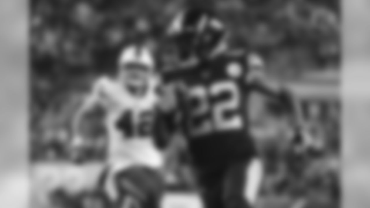 A 2019 regular season game between the Pittsburgh Steelers and the Buffalo Bills on Sunday, December 15, 2019. The Bills defeated the Steelers 17-10. The Bills defeated the Steelers 17-10.