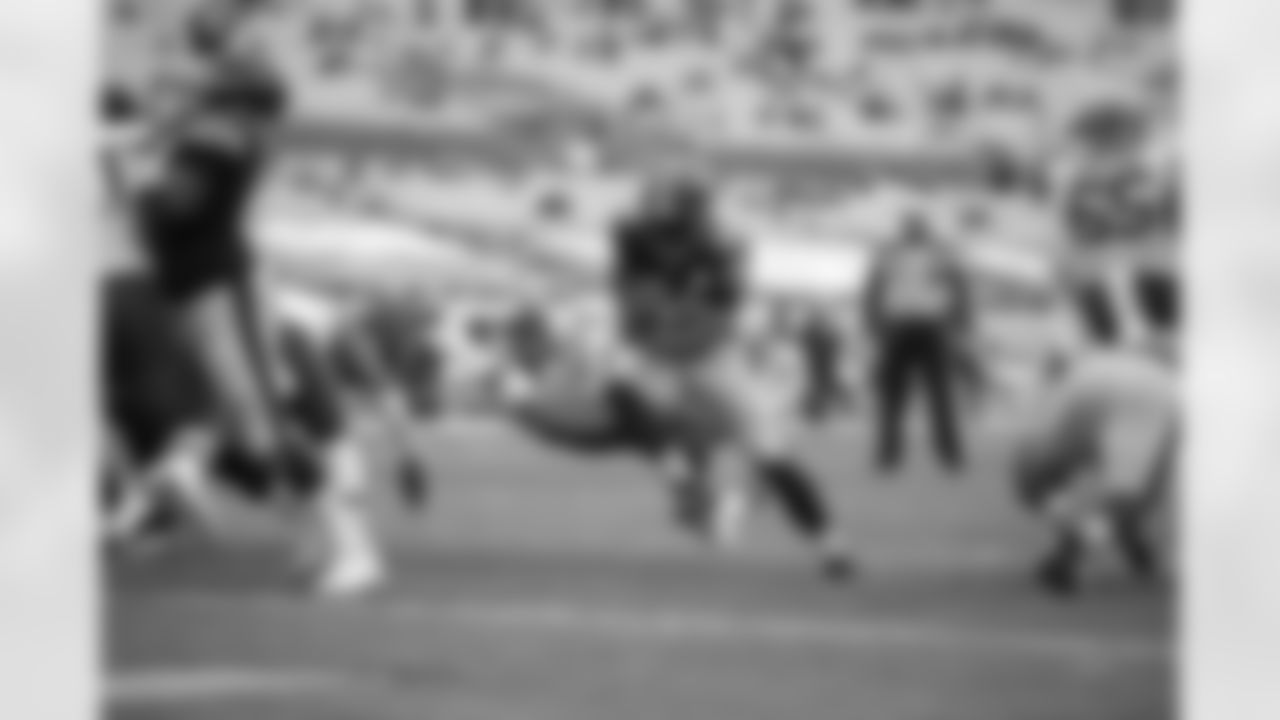 Pittsburgh Steelers running back Benny Snell Jr. (24) during a regular season game between the Pittsburgh Steelers and the Cleveland Browns, Sunday, Oct. 18, 2020 in Pittsburgh, PA. The Steelers defeated the Browns 38-7. (Karl Roser / Pittsburgh Steelers)