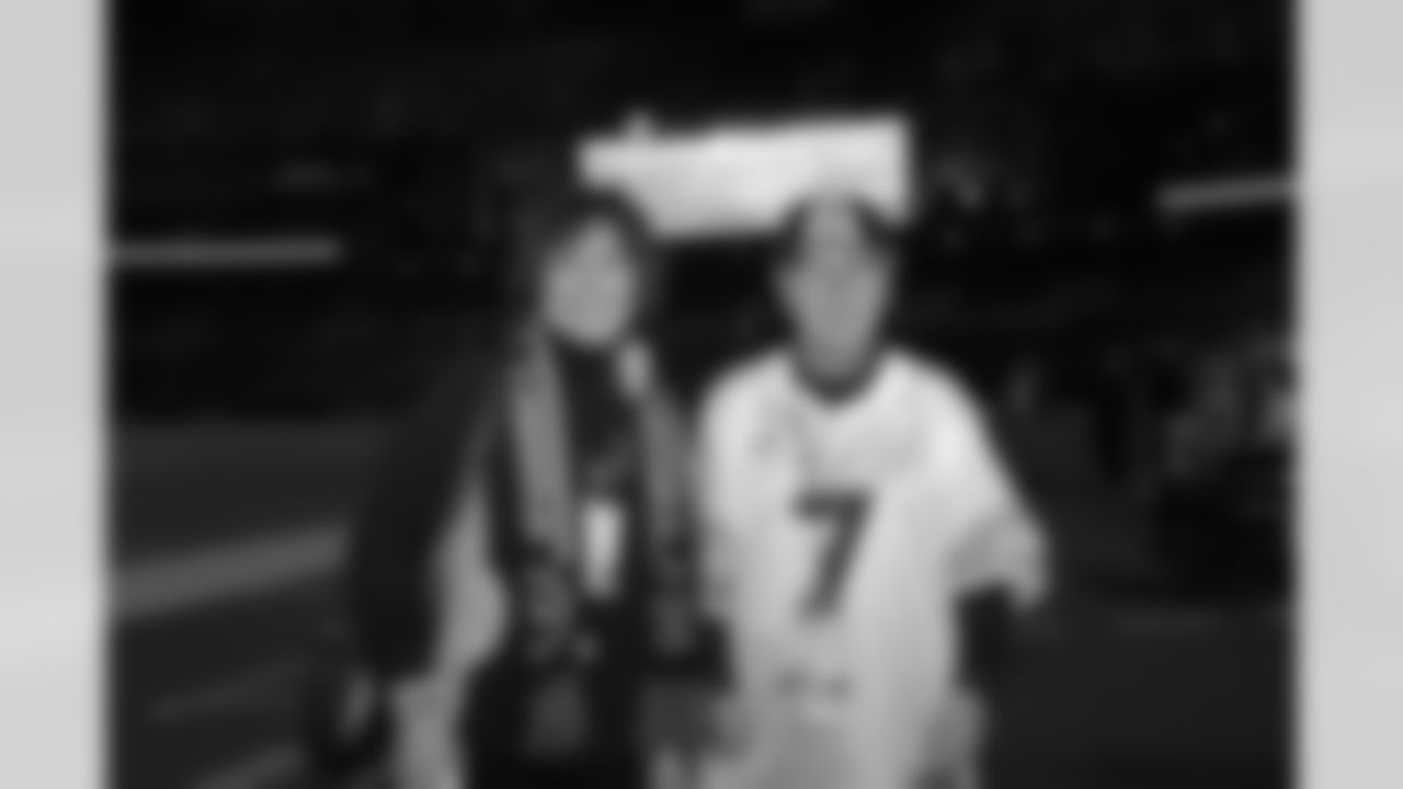 09_BALT1_Fans6