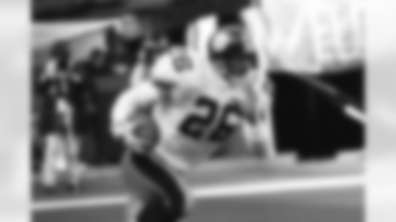 Rod Woodson was inducted into the Pro Football Hall of Fame in 2009