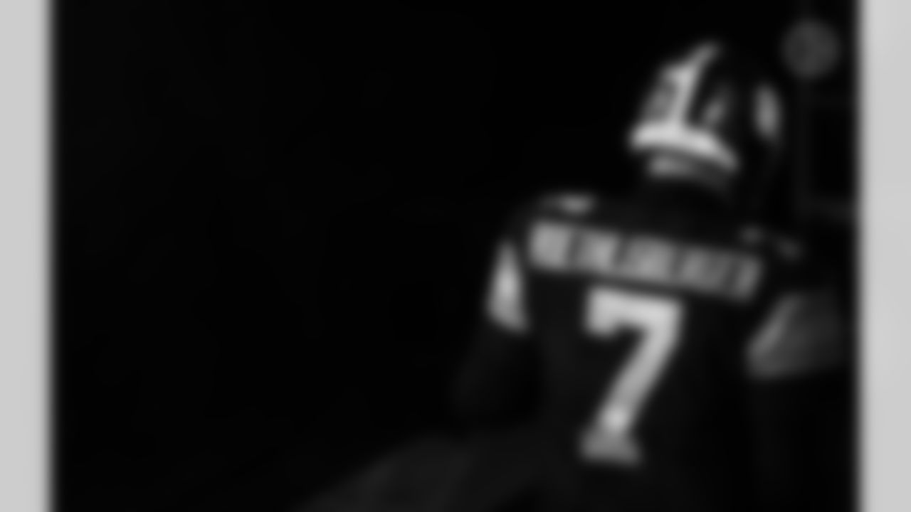 Pittsburgh Steelers quarterback Ben Roethlisberger (7) during a regular season game between the Pittsburgh Steelers and the Baltimore Ravens, Wednesday, Dec. 2, 2020 in Pittsburgh, PA. The Steelers beat the Ravens 19-14. (Caitlyn Epes / Pittsburgh Steelers)