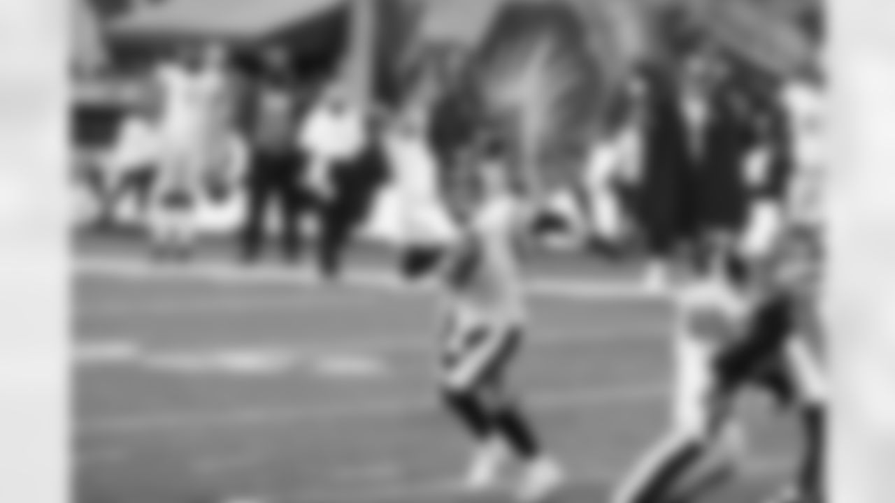 Pittsburgh Steelers quarterback Ben Roethlisberger (7) during a regular season game between the Pittsburgh Steelers and the Cincinnati Bengals, Monday, Dec. 21, 2020 in Cincinnati, OH. (Jay LaPrete / Pittsburgh Steelers)