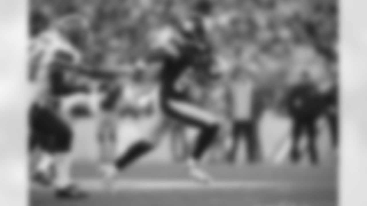 632 career receptions.