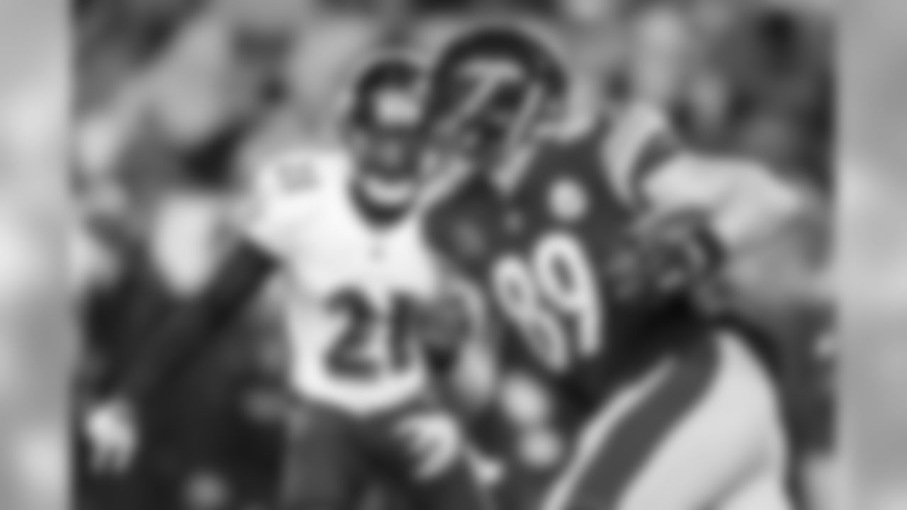 A 2017 Regular Season game between the Pittsburgh Steelers and the Baltimore Ravens on Sunday December 10, 2017. The Steelers defeated the Ravens 39-38.