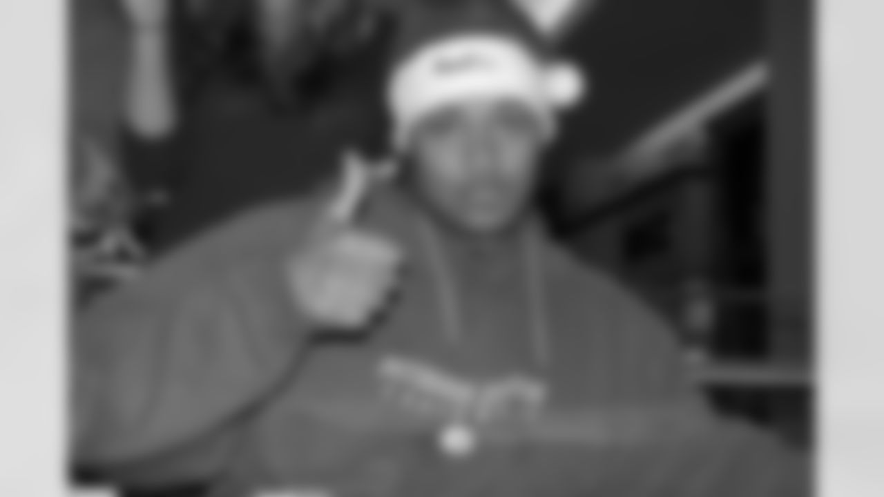 09_Childrens_Hospital_Toy_Drive