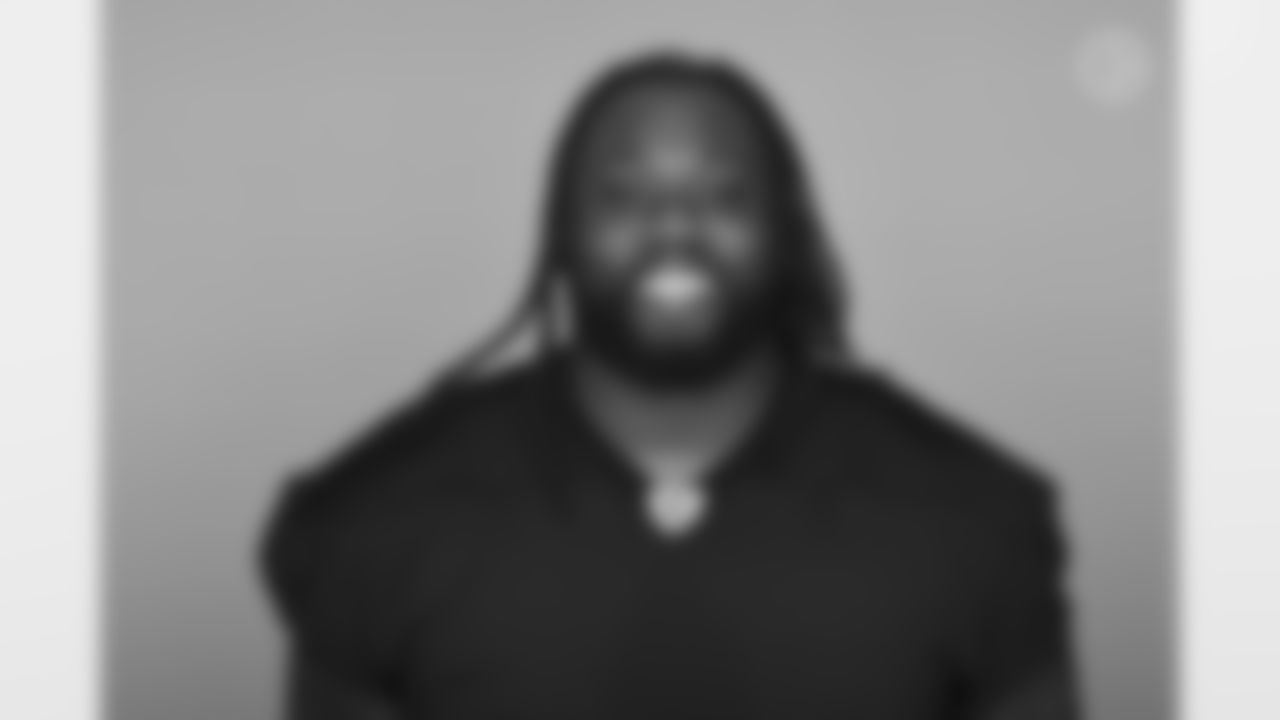 OL Rashaad Coward - No. 79