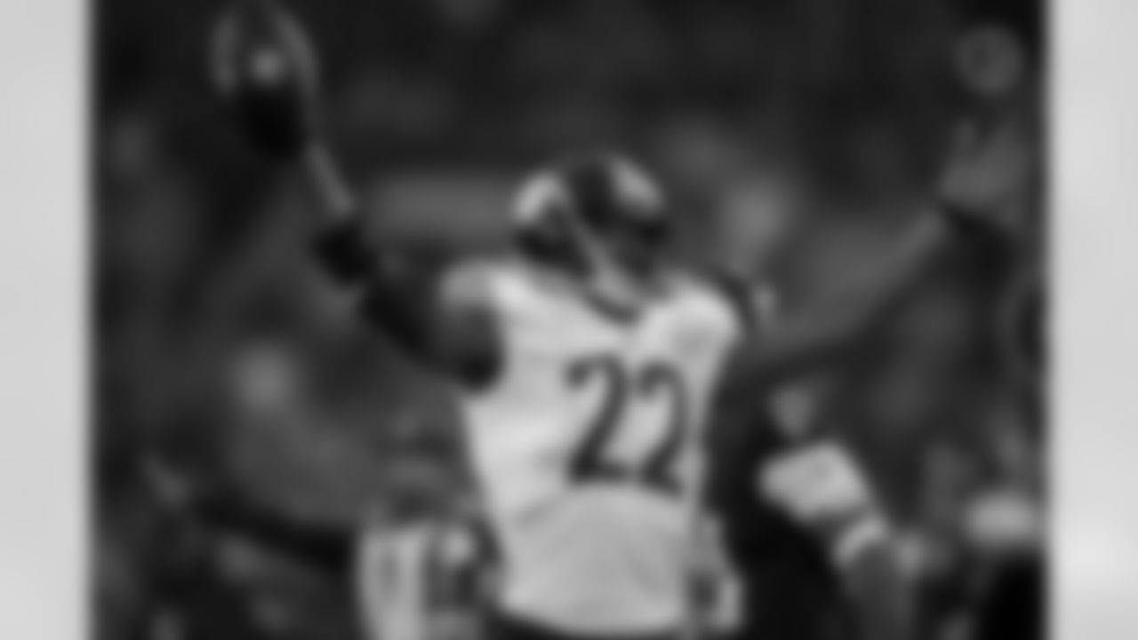 Pittsburgh Steelers running back Najee Harris (22) during a regular season game between the Pittsburgh Steelers and the Baltimore Ravens, Sunday, Jan. 9, 2022 in Baltimore, MD. The Steelers beat the Ravens 16-13. (Karl Roser / Pittsburgh Steelers)