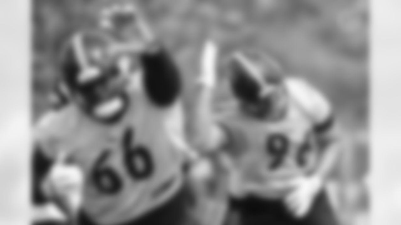 Pittsburgh Steelers defensive lineman Daniel Archibong (96) participates in the Organized Team Activities (OTAs), Wednesday May 25, 2022 at the UPMC Rooney Sports Complex. (Abigail Dean / Pittsburgh Steelers)