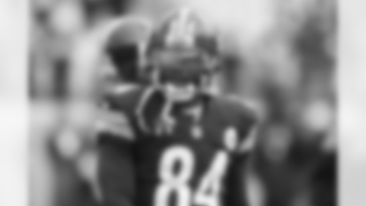 632 career receptions.