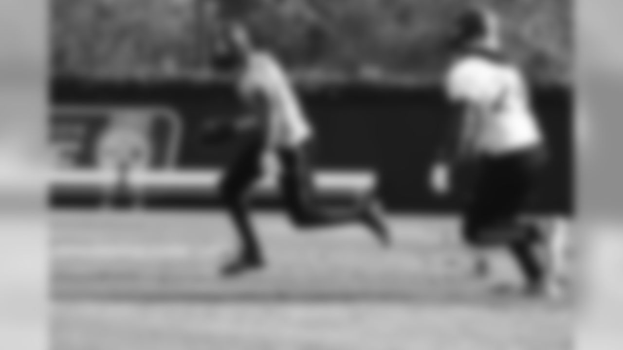 Terrell Edmund and Benny Snell Jr.