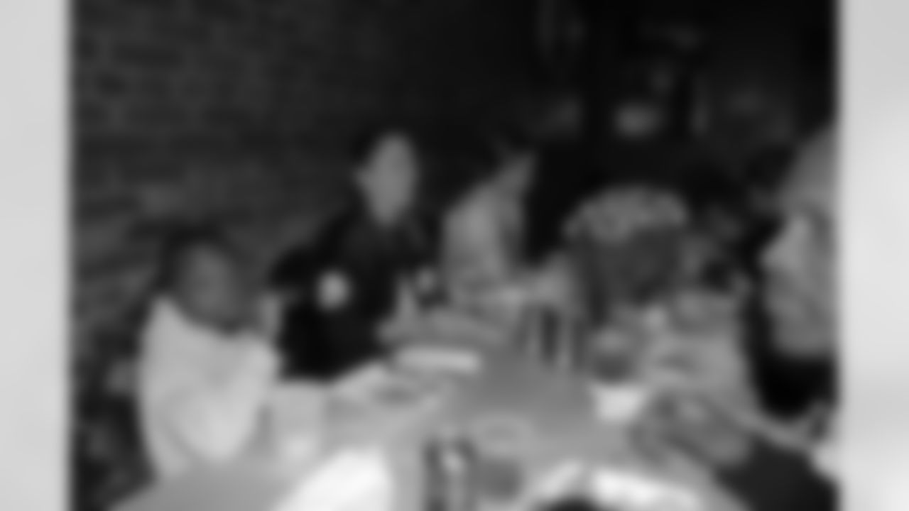 09_Ward_Thankgiving_Dinner