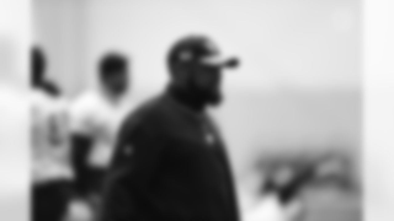 Pittsburgh Steelers Head Coach Mike Tomlin during practice at the UPMC Rooney Sports Complex preparing for a Wild Card Round matchup against the Kansas City Chiefs, Wednesday, Jan. 12, 2022 in Pittsburgh, PA. (Karl Roser / Pittsburgh Steelers)