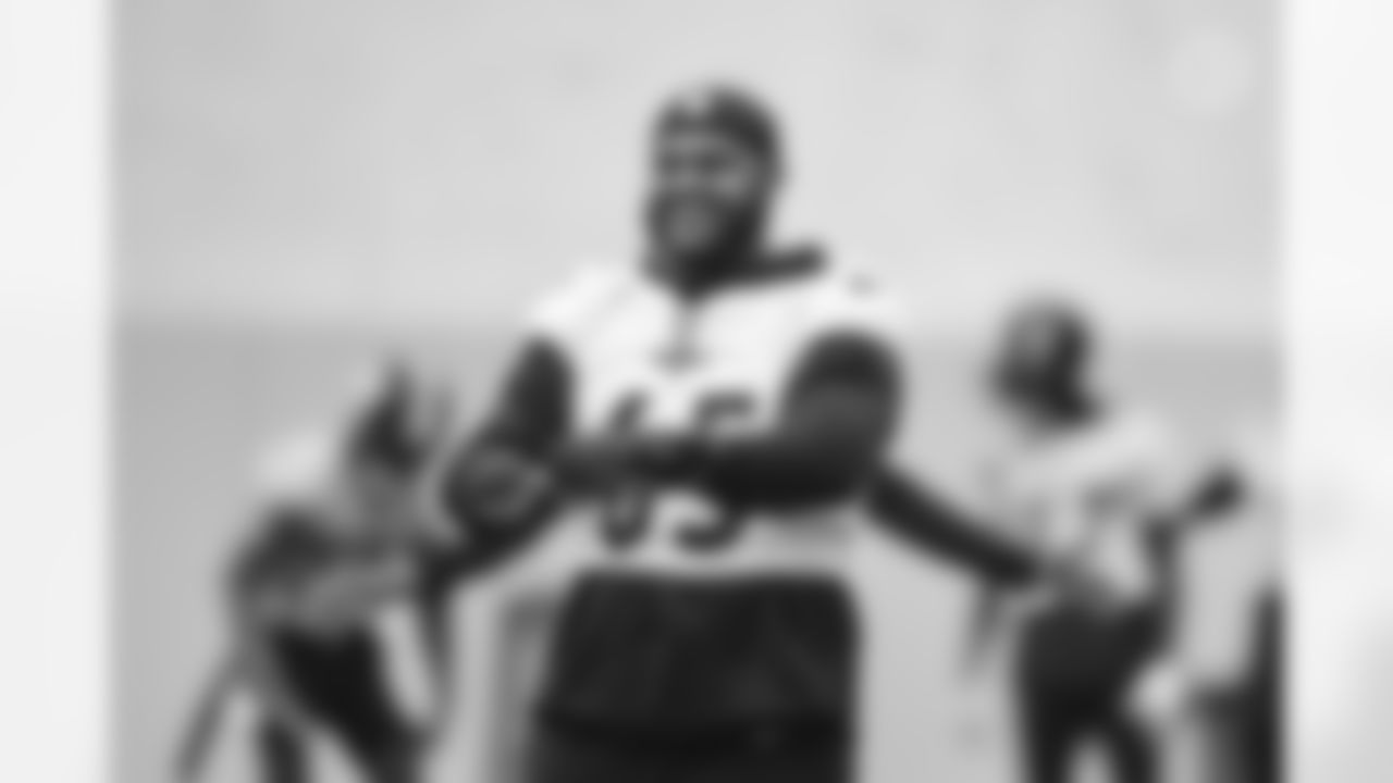 Pittsburgh Steelers offensive tackle Dan Moore Jr. (65) during practice at the UPMC Rooney Sports Complex preparing for a Week 15 matchup against the Carolina Panthers Thursday, Dec. 15, 2022 in Pittsburgh, PA. (Abigail Dean / Pittsburgh Steelers)