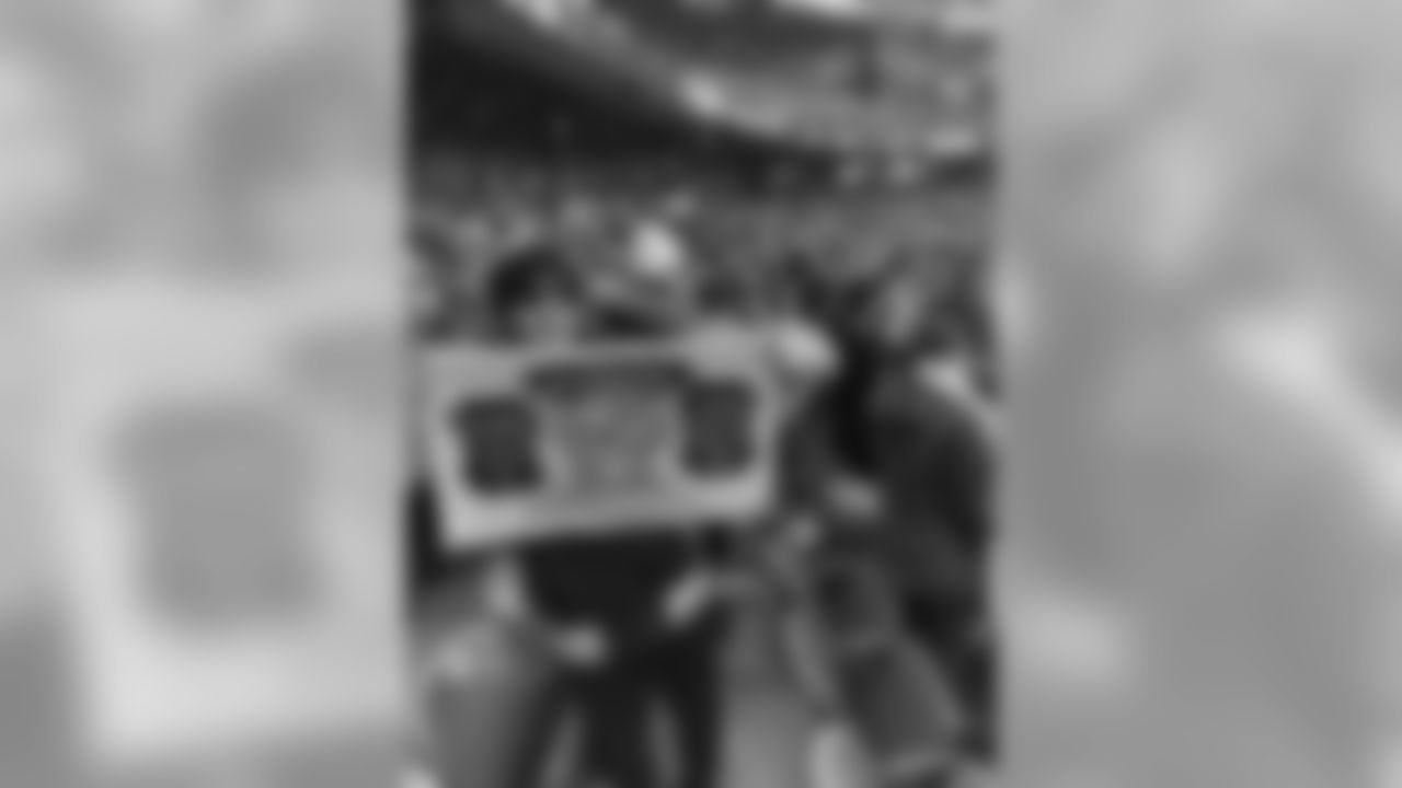 snutowel_Green_Eric_Dec2320191138AM_82564335_C0042B21D9F748F987A869A771235DCD.jpeg_82564335_C0042B21D9F748F987A869A771235DCD