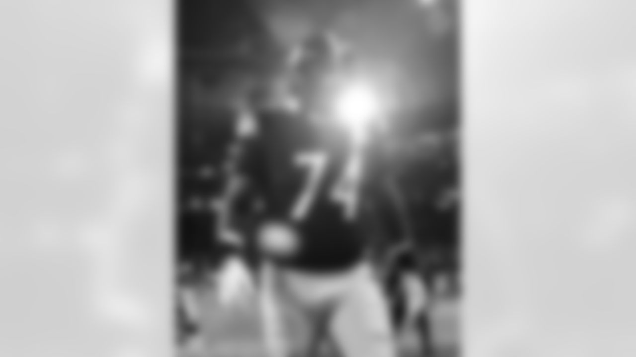 Pittsburgh Steelers offensive lineman Spencer Anderson (74) during a preseason game between the Pittsburgh Steelers and the Atlanta Falcons, Thursday, Aug. 24, 2023 in Atlanta, GA. (Kyle Hess / Pittsburgh Steelers)