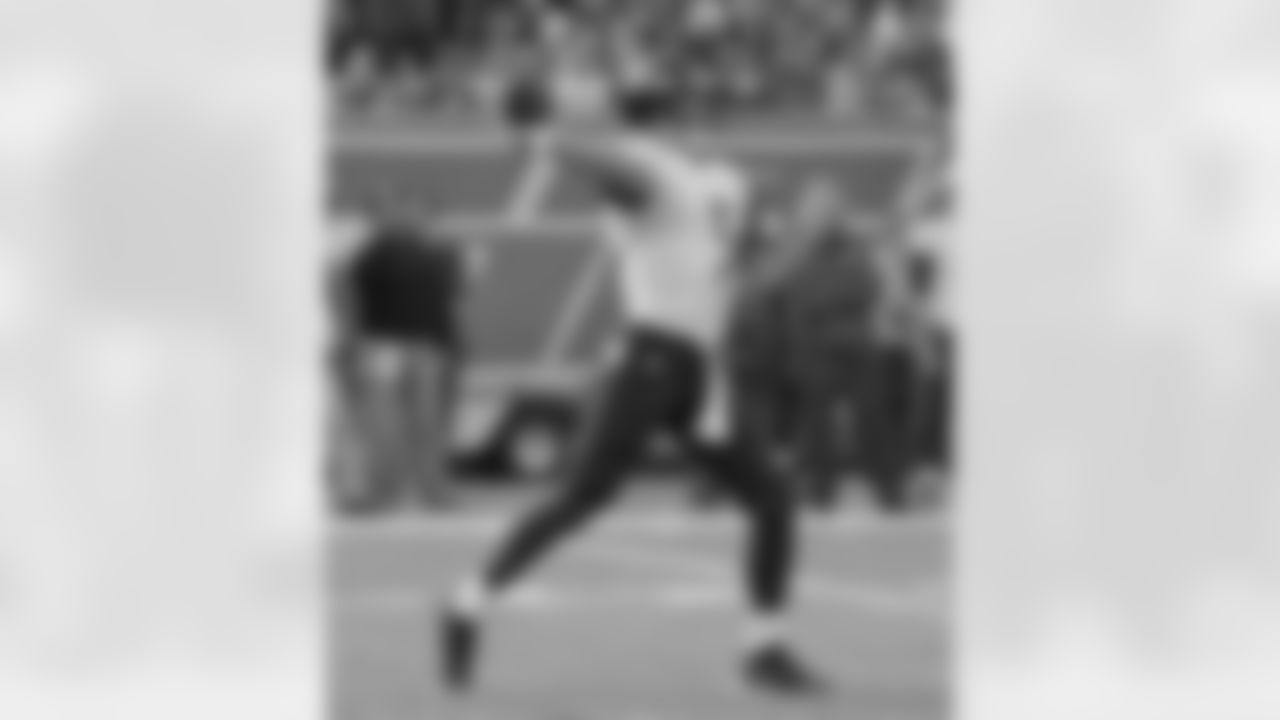 QB Joe Flacco has completed 189 of 308 passes (61.4%) for 1,837 yards, 5 touchdowns and 6 interceptions for a quarterback rating of 75.4.