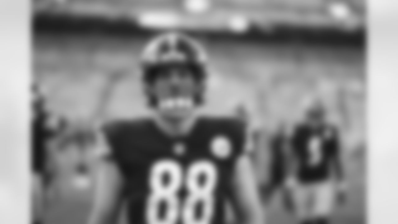 Pittsburgh Steelers tight end Pat Freiermuth (88) during a preseason game between the Pittsburgh Steelers and the Detroit Lions, Saturday, Aug. 21, 2021 in Pittsburgh, PA. (Karl Roser / Pittsburgh Steelers)