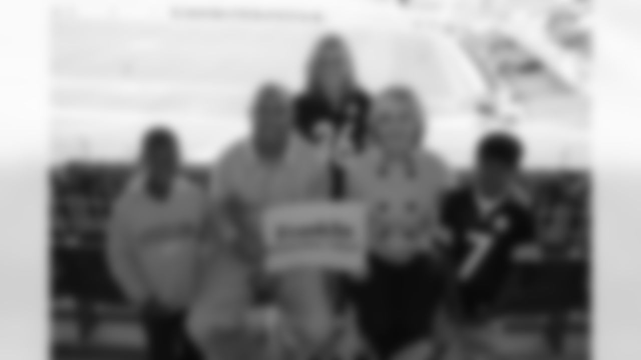 08_CaringTeam_Luncheon_dh_236
