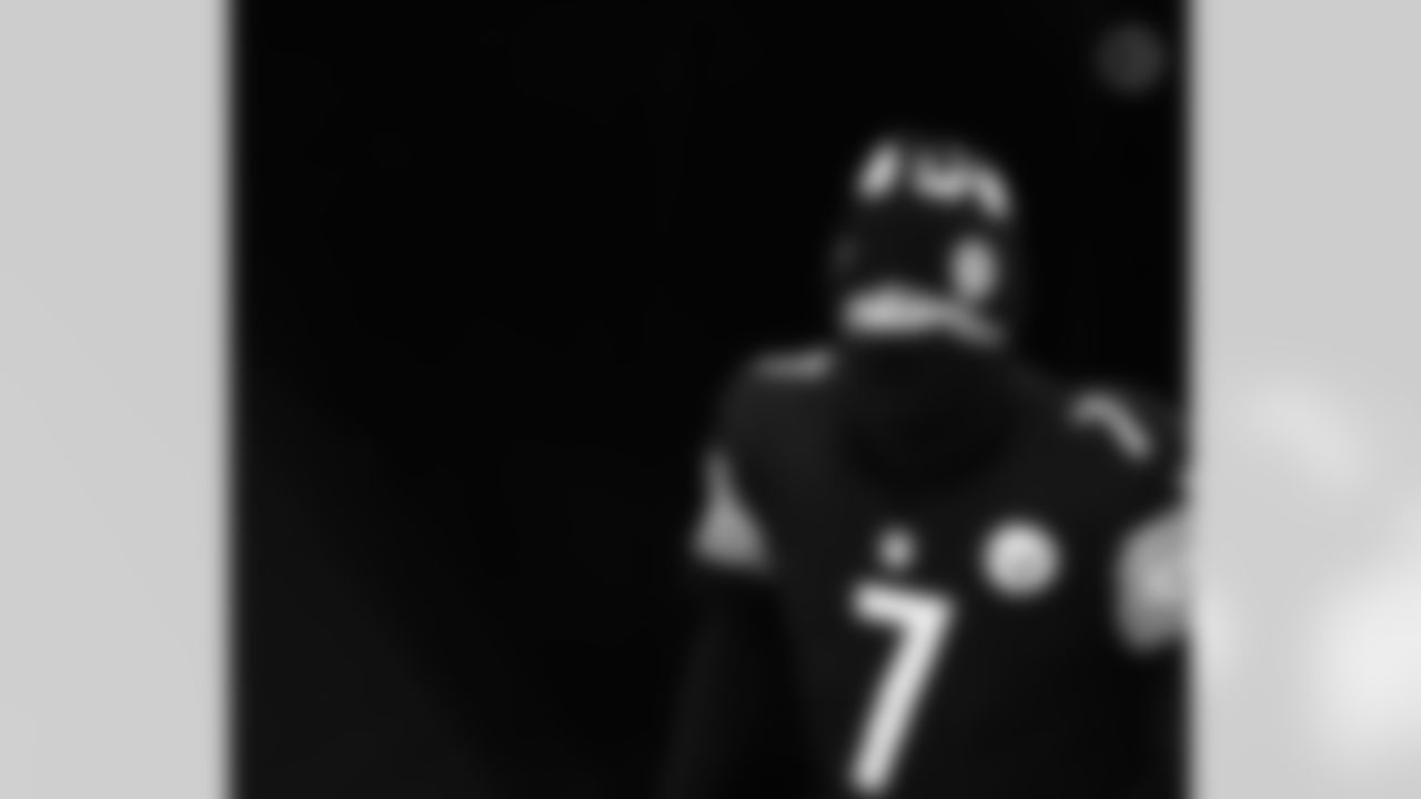 Pittsburgh Steelers quarterback Ben Roethlisberger (7) during a regular season game between the Pittsburgh Steelers and the Indianapolis Colts, Sunday, Dec. 27, 2020 in Pittsburgh, PA. The Steelers beat the Colts 28-24. (Caitlyn Epes / Pittsburgh Steelers)
