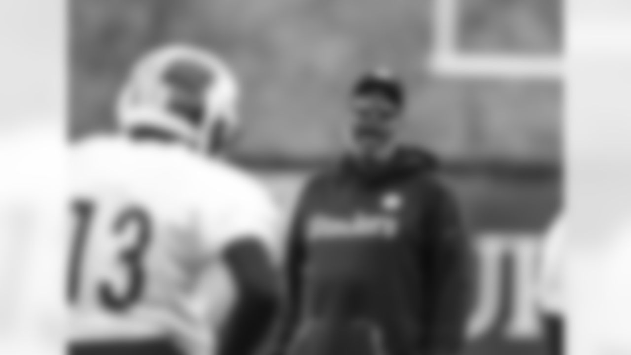 The Pittsburgh Steelers rookies practice at the UPMC Rooney Sports Complex.