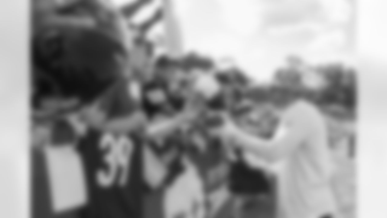 Pittsburgh Steelers linebacker T.J. Watt (90) and fans at Saint Vincent College during the 2022 Steelers Training Camp on Saturday, July 30, 2022 in Latrobe, PA. (Karl Roser / Pittsburgh Steelers)
