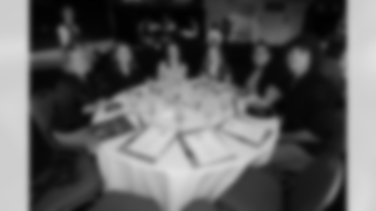 08_CaringTeam_Luncheon_dh_58