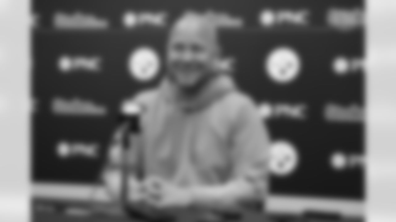 Pittsburgh Steelers Offensive Coordinator Matt Canada speaks at a press conference during the NFL Draft at the UPMC Rooney Sports Complex, Friday, April 29, 2022 in Pittsburgh, PA. (Caitlyn Epes / Pittsburgh Steelers)