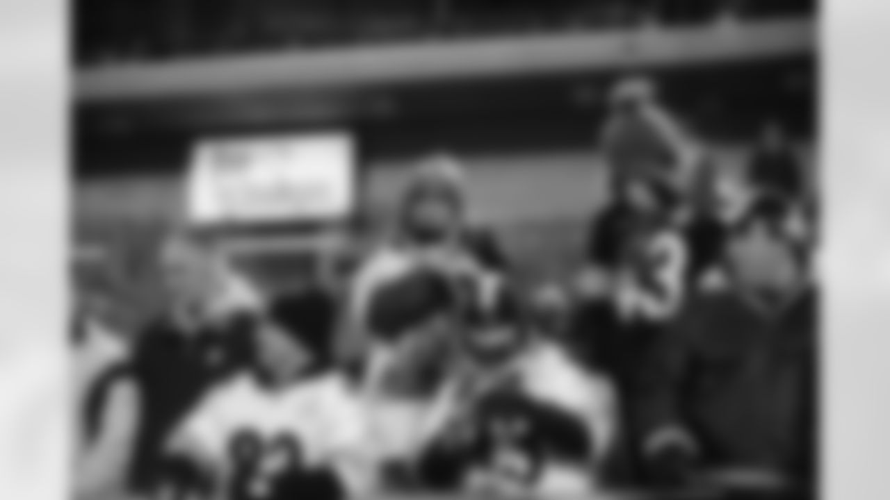 09_CLE_fans4