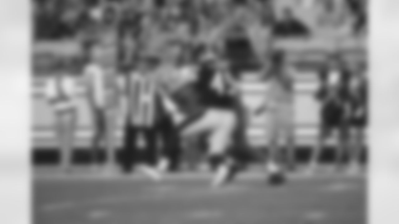 Pittsburgh Steelers linebacker Joe Schobert (45) Pittsburgh Steelers linebacker Joe Schobert (45) during a preseason game between the Pittsburgh Steelers and the Detroit Lions, Saturday, Aug. 21, 2021 in Pittsburgh, PA. (Caitlyn Epes / Pittsburgh Steelers)