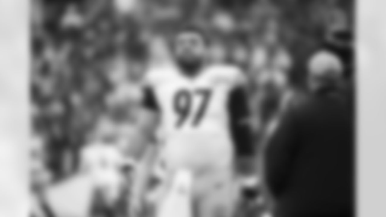 Pittsburgh Steelers defensive tackle Cameron Heyward (97) during a regular season game between the Pittsburgh Steelers and the Baltimore Ravens, Sunday, Jan. 9, 2022 in Baltimore, MD. The Steelers beat the Ravens 16-13 in OT. (Caitlyn Epes / Pittsburgh Steelers)