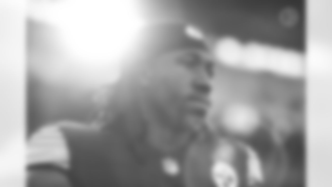 Pittsburgh Steelers cornerback Joey Porter Jr. (24) ]during a preseason game between the Pittsburgh Steelers and the Buffalo Bills, Saturday, Aug. 19, 2023 in Pittsburgh, PA. (Karl Roser / Pittsburgh Steelers)