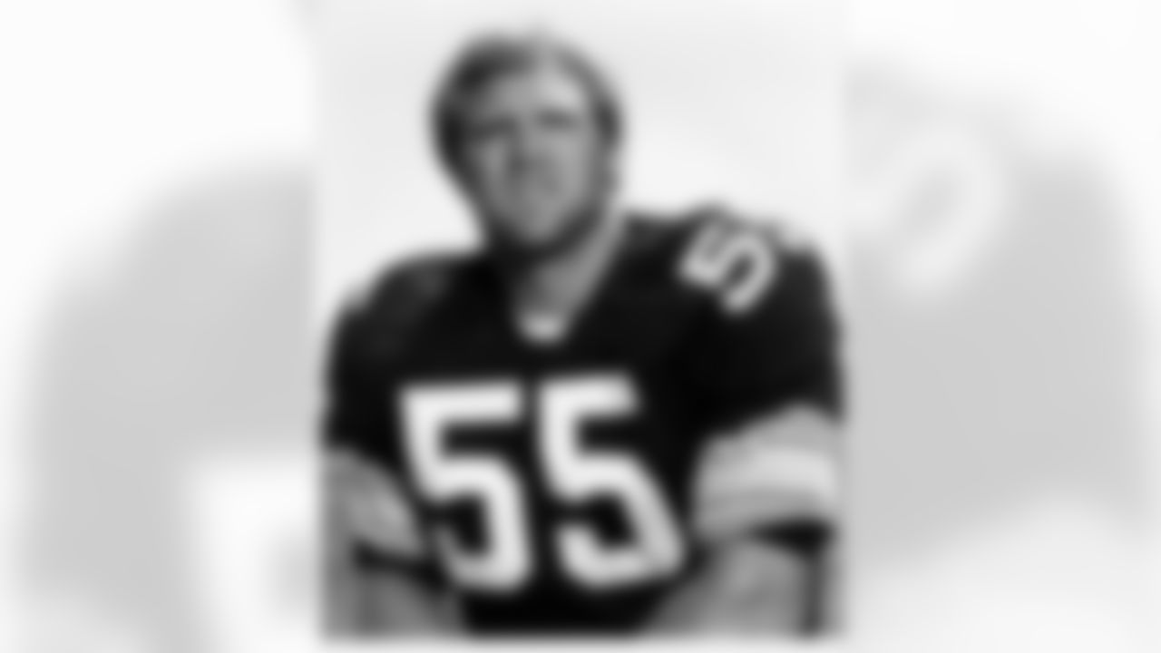 1969 JON KOLB: In one draft class, his first as Steelers coach, Chuck Noll got his team three linemen who would each win four Super Bowl rings. Kolb was picked after Joe Greene but before L.C. Greenwood, and his specialty was blocking the likes of his defensive teammates. Kolb became a full-time starter in 1971, and for the next six seasons he didnt miss a game. Kolb ended up starting 135 games at left tackle, including four Super Bowls. Four Super Bowl rings.