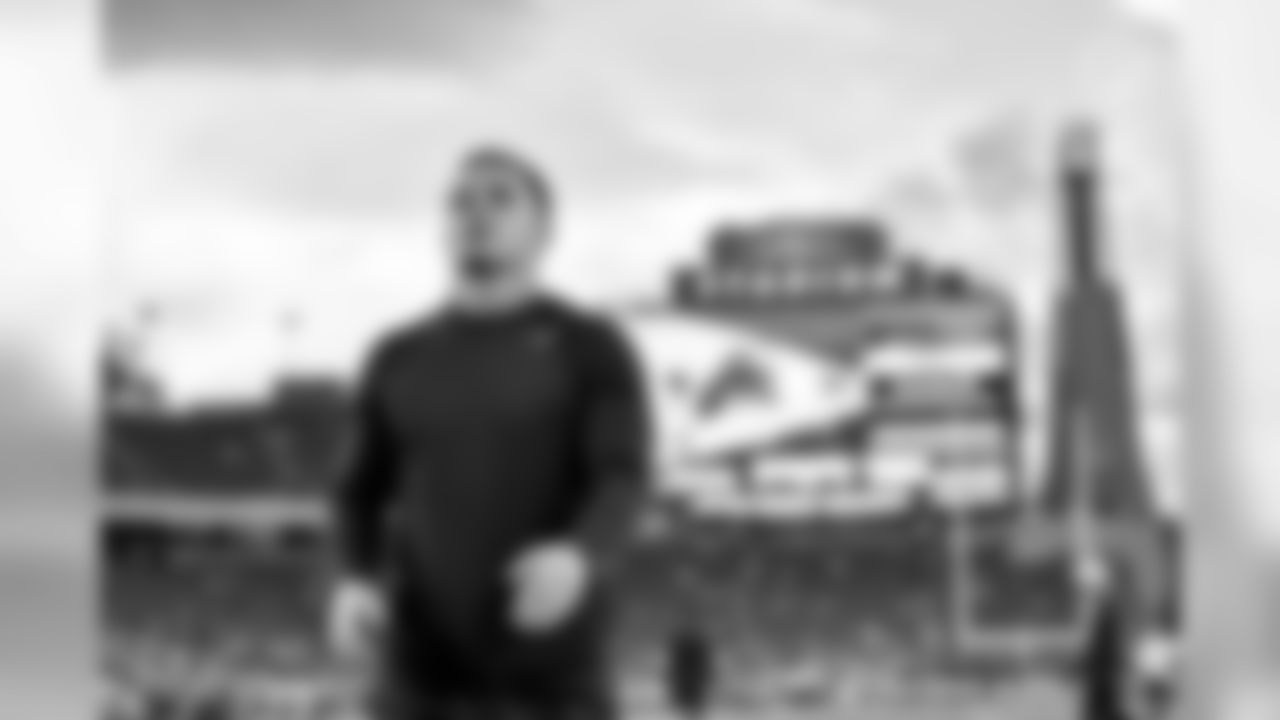 A 2019 regular season game between the Pittsburgh Steelers and the New England Patriots on Sunday, September 8, 2019.