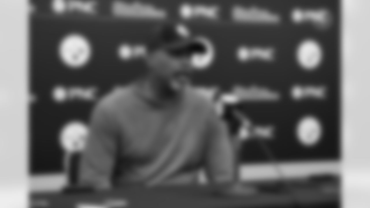 Pittsburgh Steelers Defensive Coordinator Teryl Austin speaks at a press conference following the NFL Draft at the UPMC Rooney Sports Complex, Friday, April 29, 2022 in Pittsburgh, PA. (Caitlyn Epes / Pittsburgh Steelers)