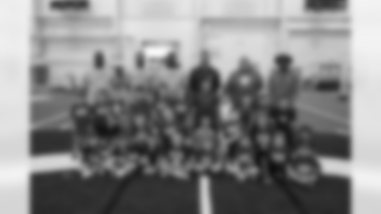 The Steelers host a 2023 Youth Football Camp at Highlands Sports Complex Friday, June 16, 2023 in Triadelphia, WV. (Karl Roser / Pittsburgh Steelers)