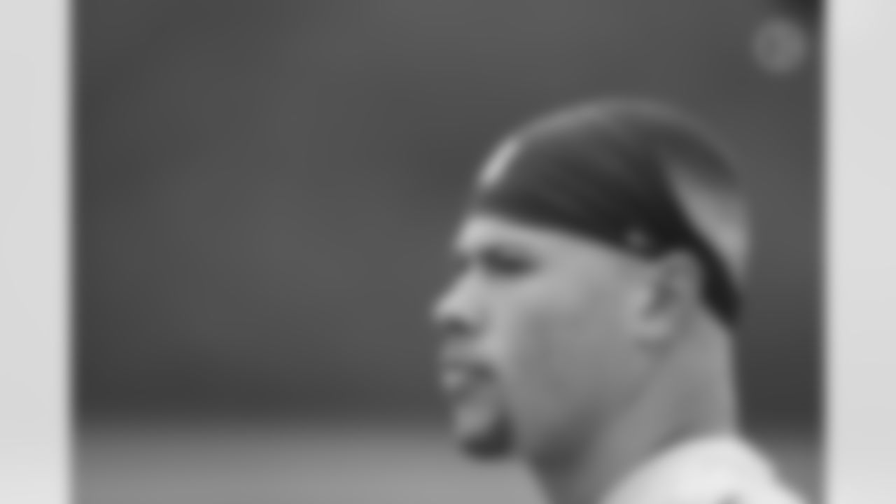 Pittsburgh Steelers linebacker Alex Highsmith (56) participates in the Organized Team Activities (OTAs), Thursday June 3, 2021 at the UPMC Rooney Sports Complex. (Karl Roser / Pittsburgh Steelers)