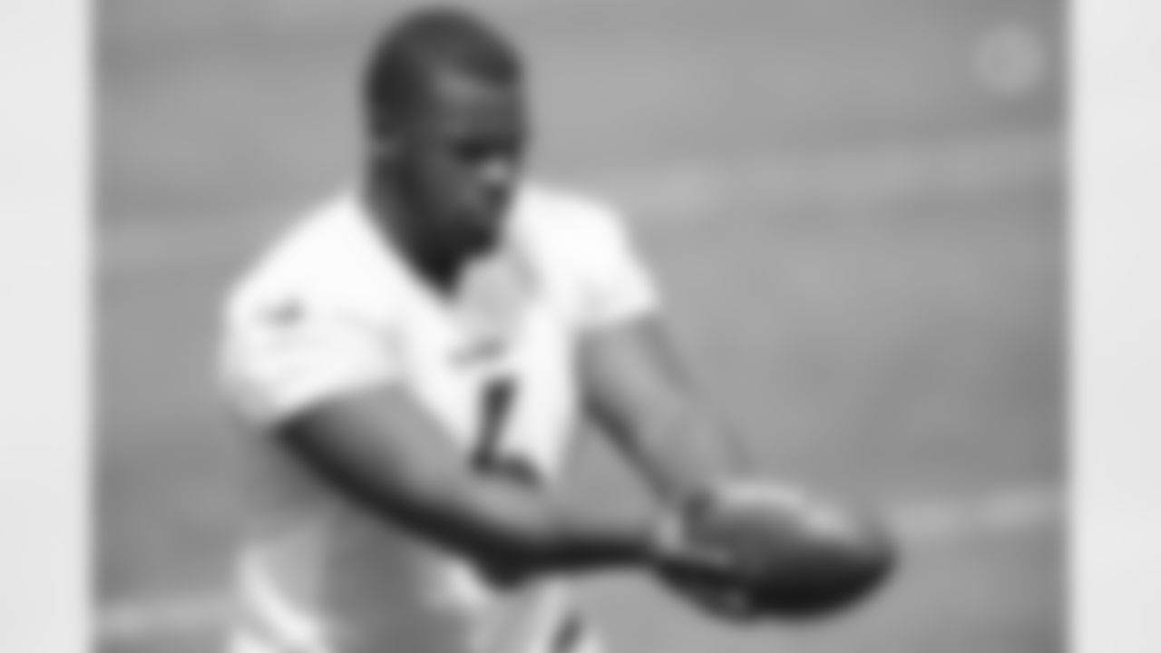 Pittsburgh Steelers punter Pressley Harvin III (6) trains at Heinz Field during the 2021 Steelers Camp, Sunday, Aug. 8, 2021 in Pittsburgh, PA. (Jared Wickerham / Pittsburgh Steelers)