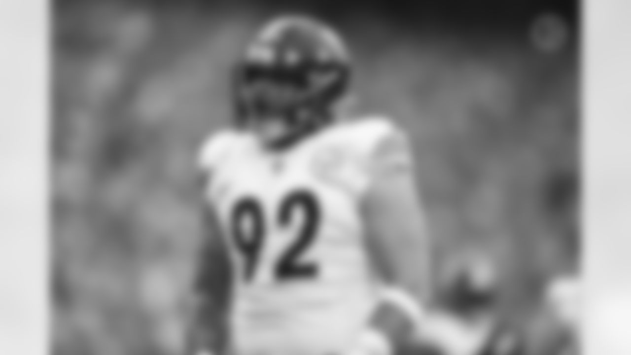 Pittsburgh Steelers defensive end Isaiahh Loudermilk (92) during a regular season game between the Pittsburgh Steelers and the Kansas City Chiefs, Sunday, Dec. 26, 2021 in Kansas City, MO. (Karl Roser / Pittsburgh Steelers)