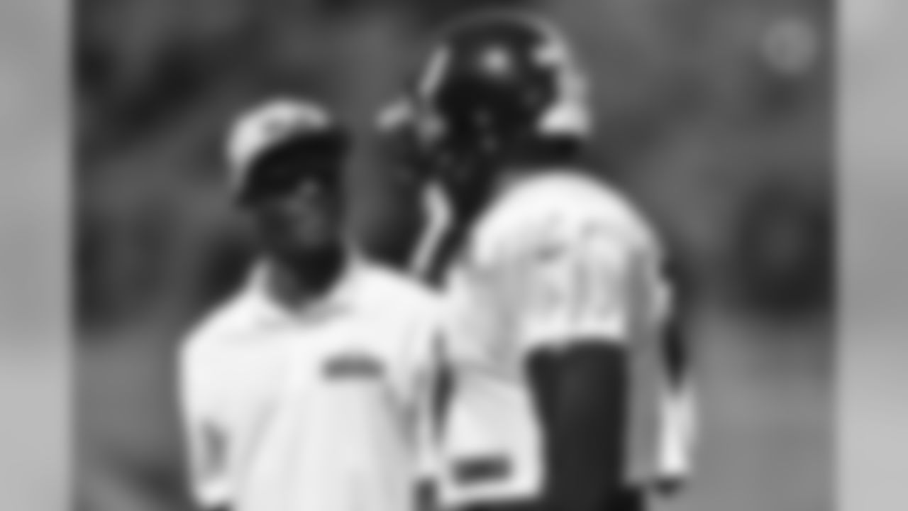 Santonio Holmes and JuJu Smith-Schuster
