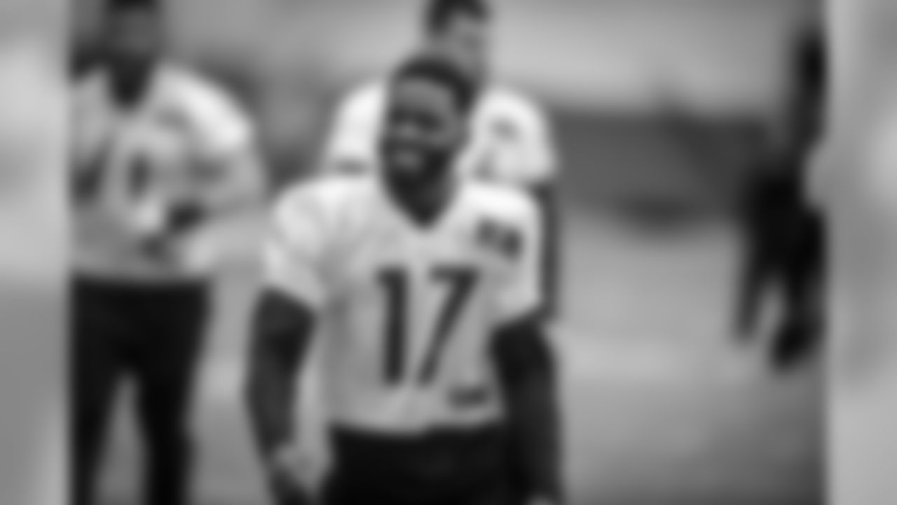 Eli Rogers