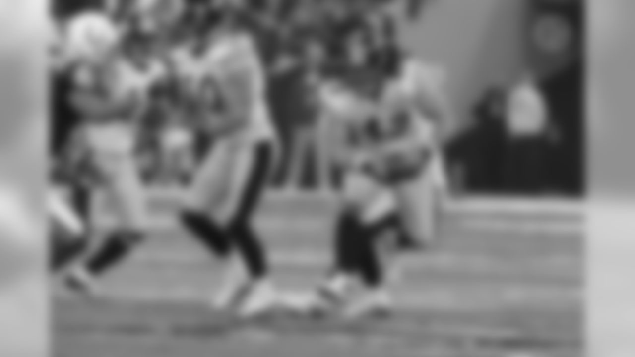 Action photo of safety Troy Polamalu #43 during his time with the Pittsburgh Steelers.