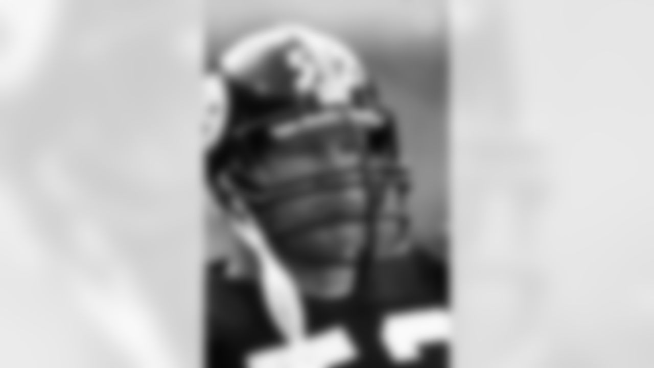 Mike Webster was inducted into the Pro Football Hall of Fame in 1997